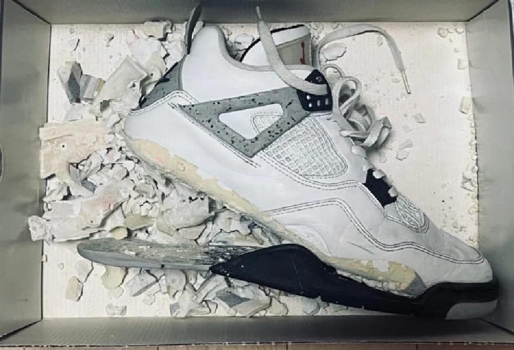 How to Prevent Sneaker Yellowing and Sole Rot
